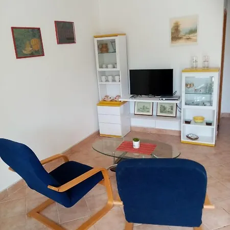 Apartment Mirko Pula