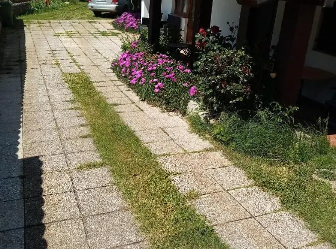 Mirko Apartman Póla